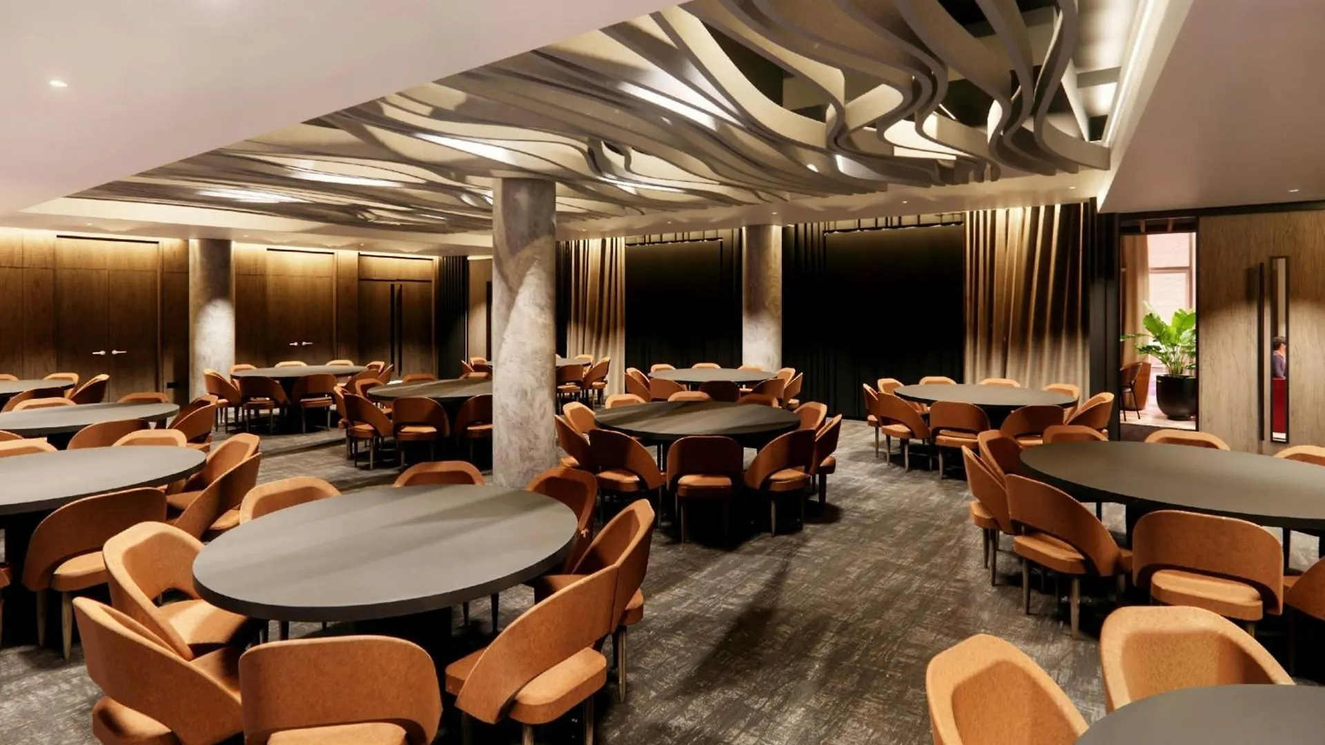 Aloft Dublin City 4*,